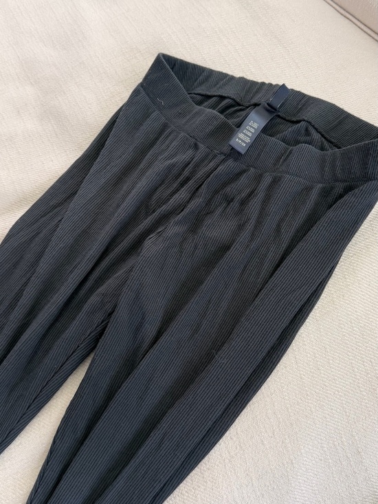 SKIMS Pants - SKIMS Soft Lounge Legging